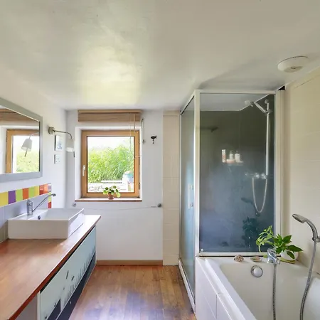 1km De La Plage, Maison De Charme Pour 6 Feriehus Plovan